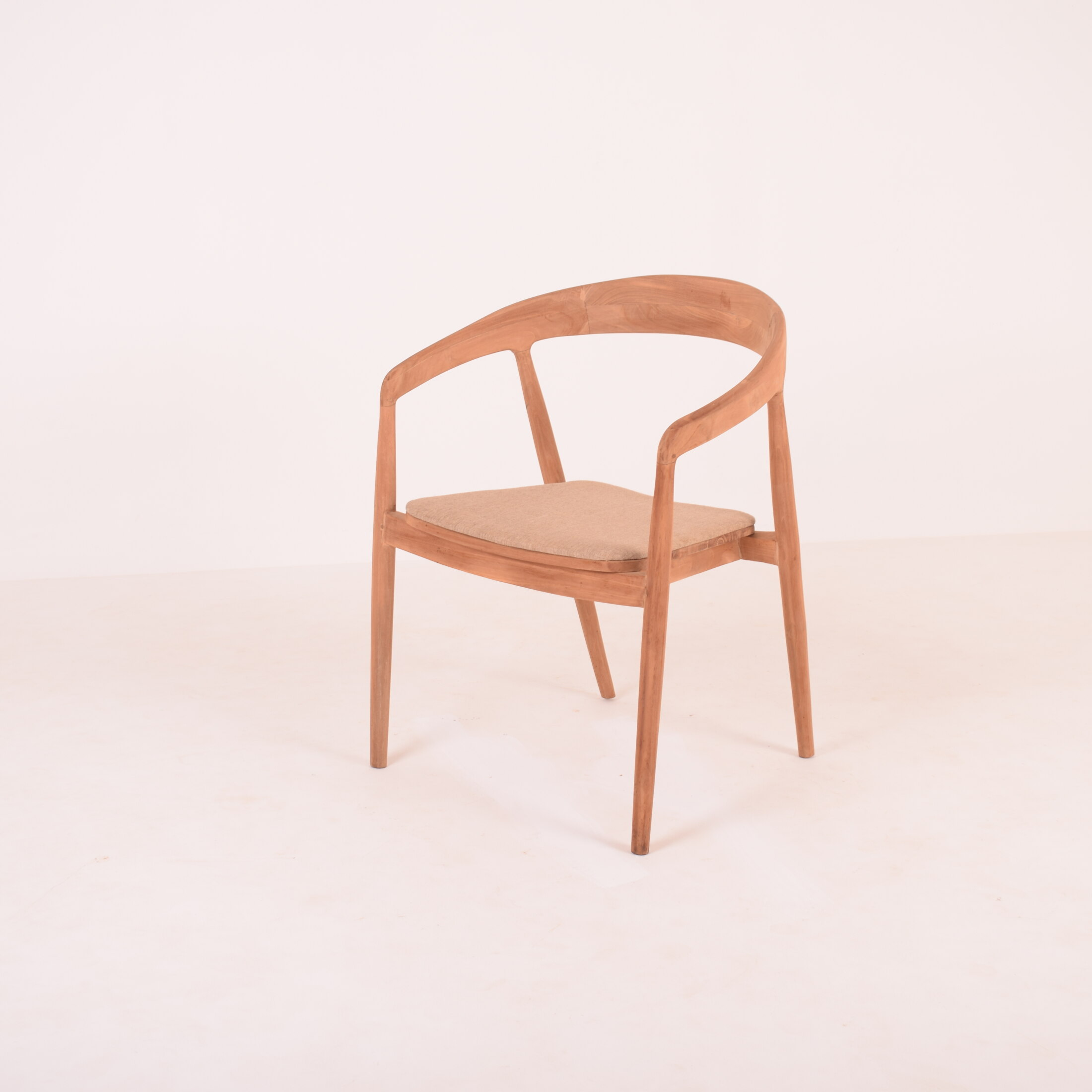 OZZIE DINING ARM CHAIR CUSHION OZZIE DINING ARM CHAIR CUSHION