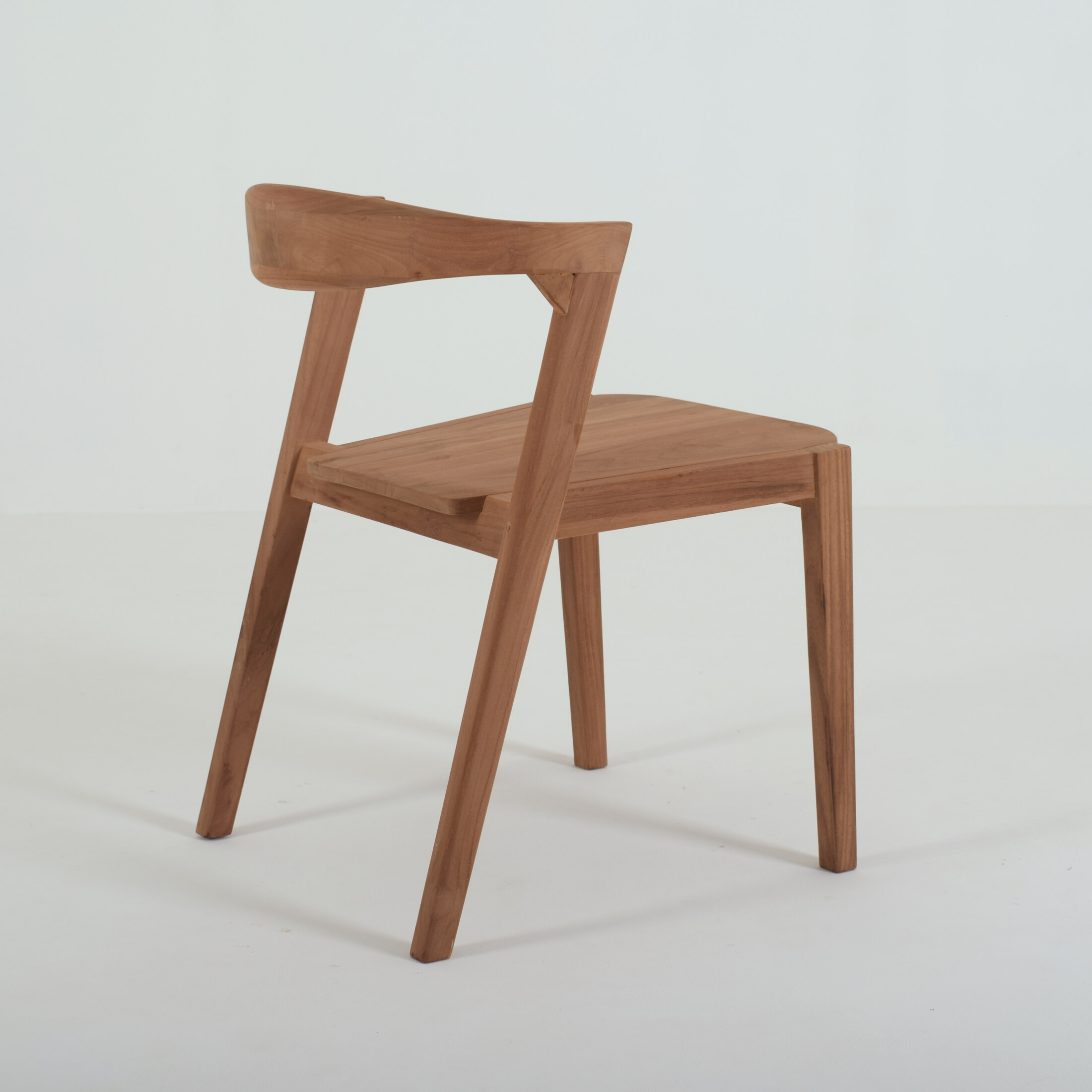 SALTON DINING CHAIR SOLID SALTON DINING CHAIR SOLID