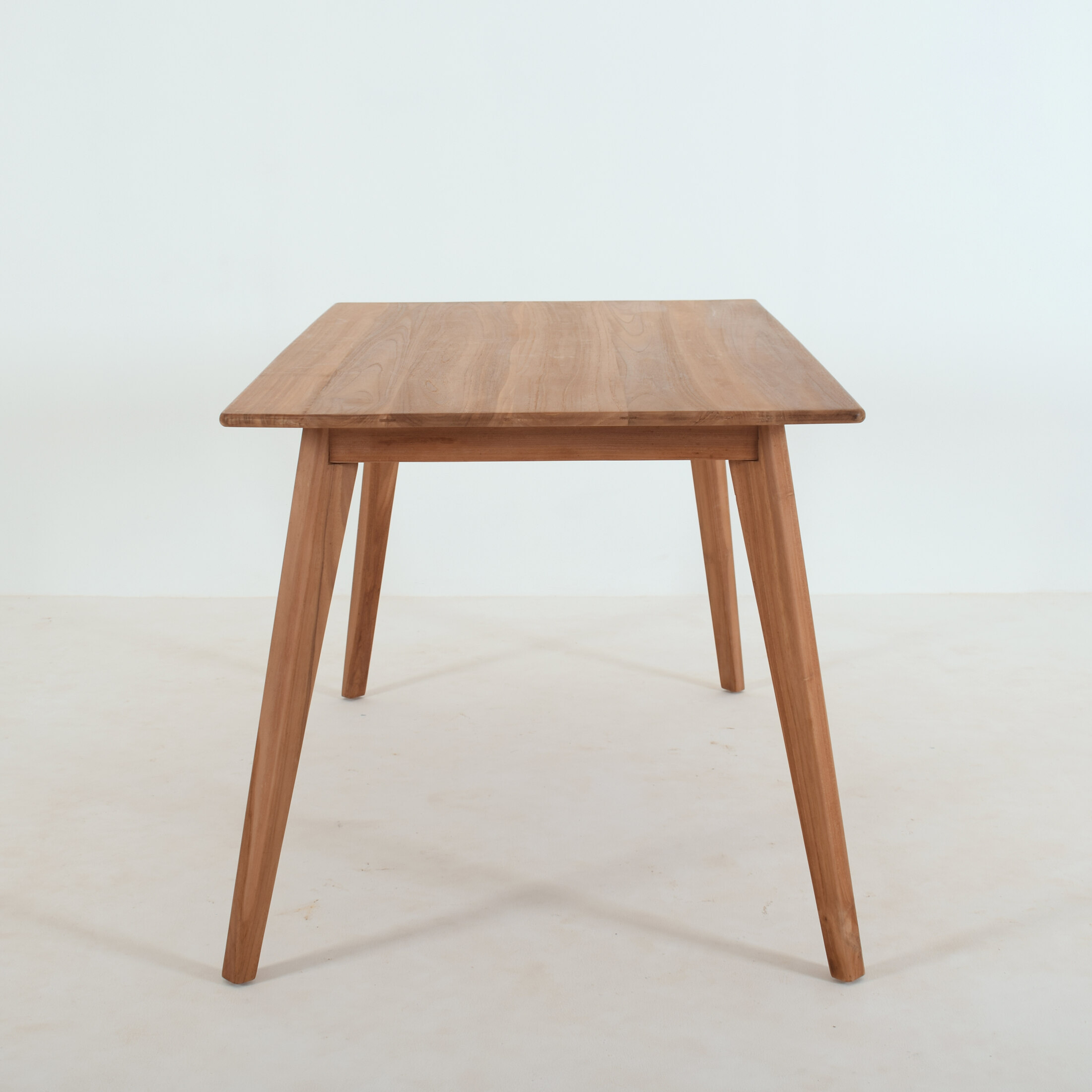 Esstische T-051C Esstische T-051C
