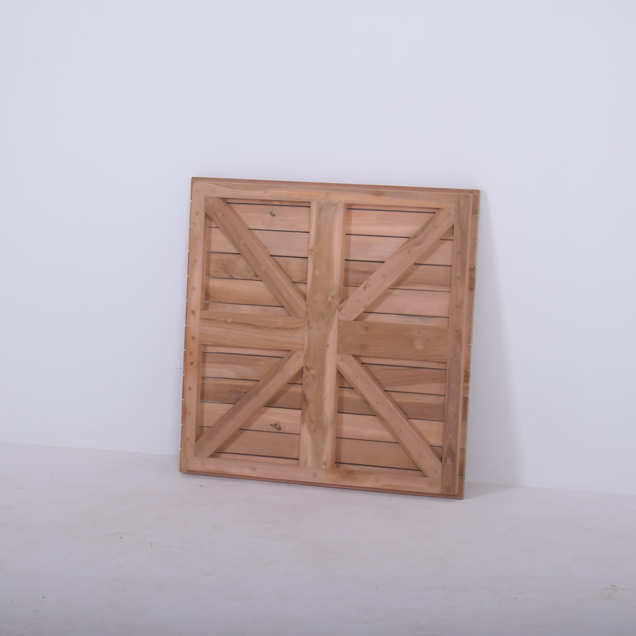 MEZA SQUARE TOP TABLE 60 X 60 MEZA SQUARE TOP TABLE 60 X 60