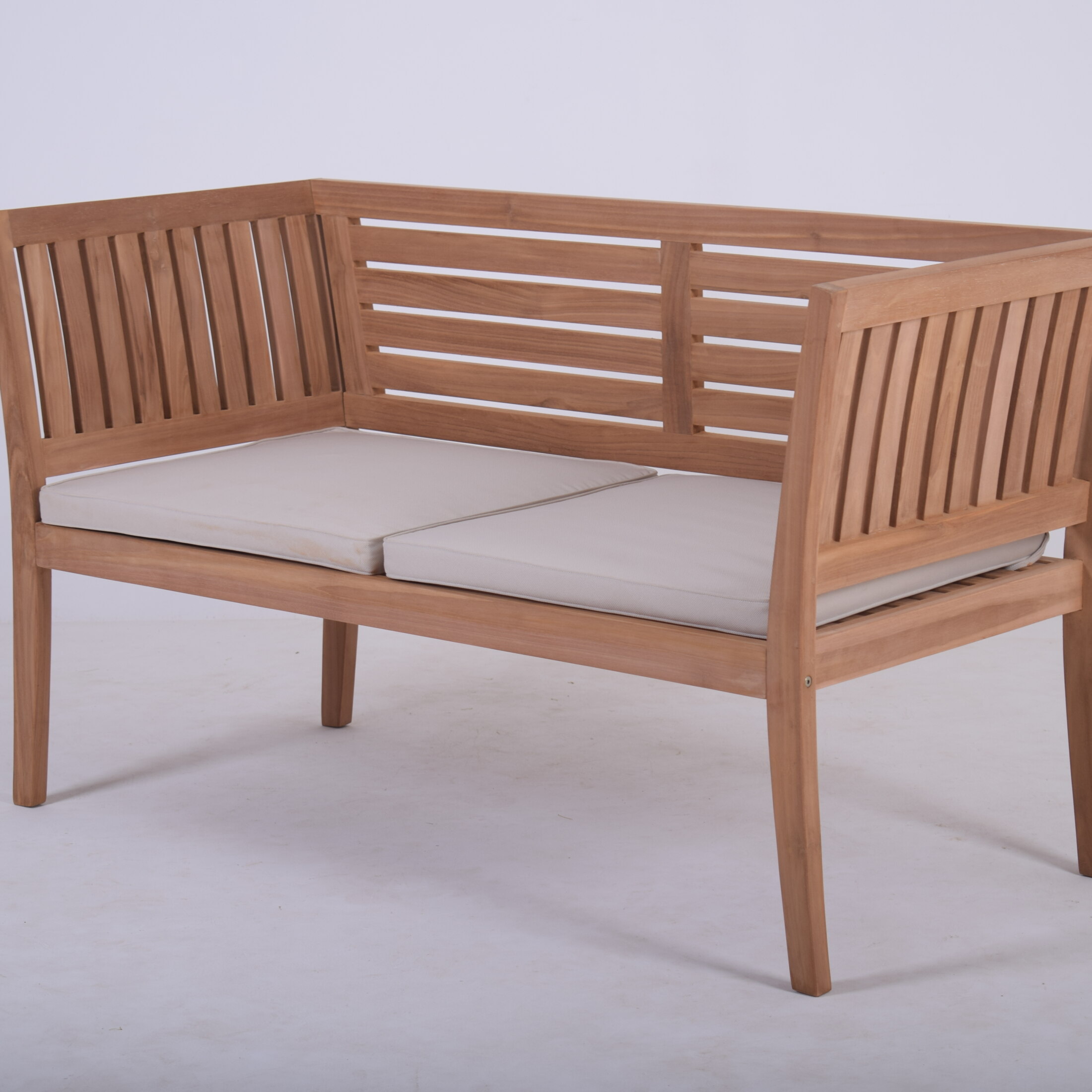 NEW JENNA DEEP SEATING 2 SEATER NEW JENNA DEEP SEATING 2 SEATER
