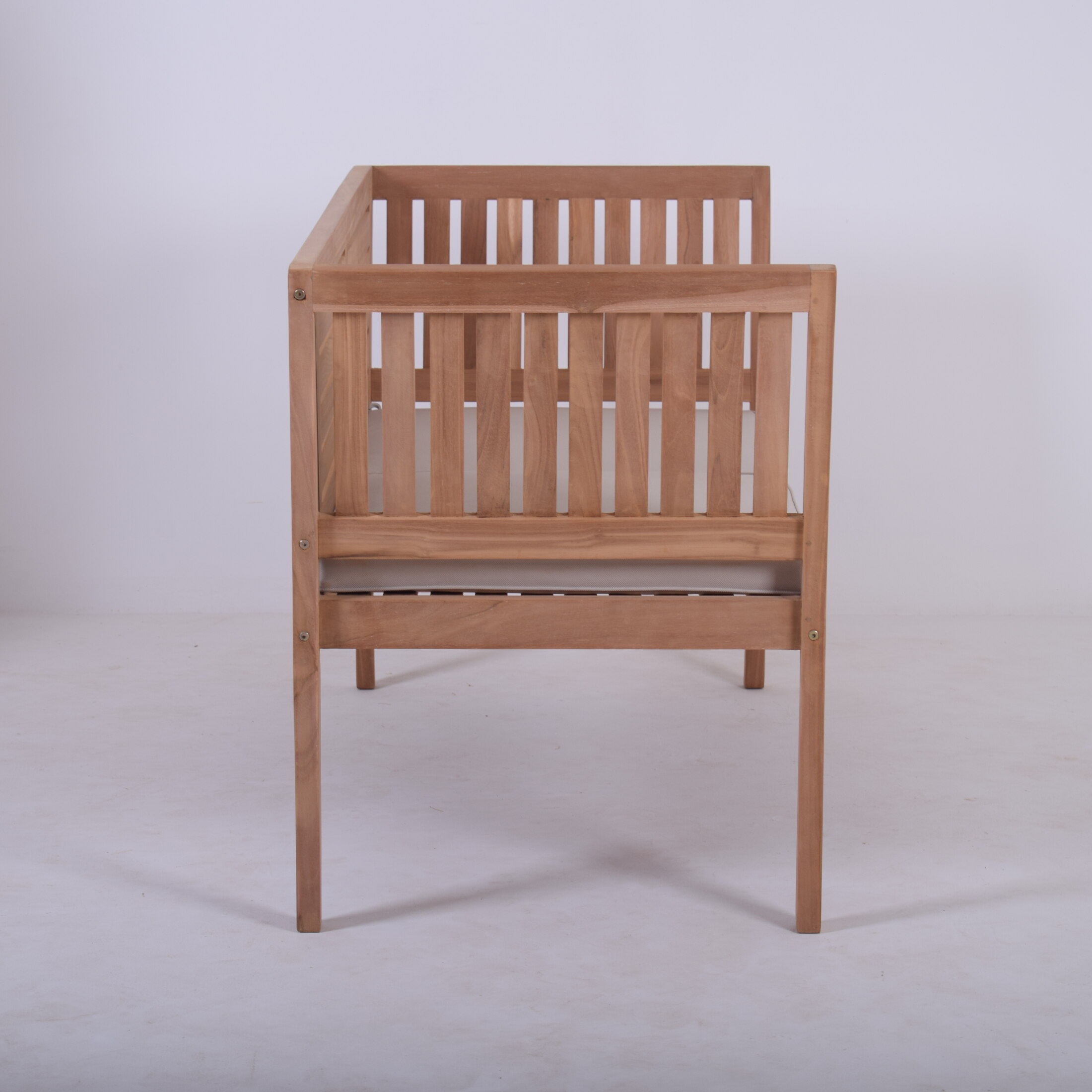 NEW JENNA DEEP SEATING 2 SEATER NEW JENNA DEEP SEATING 2 SEATER