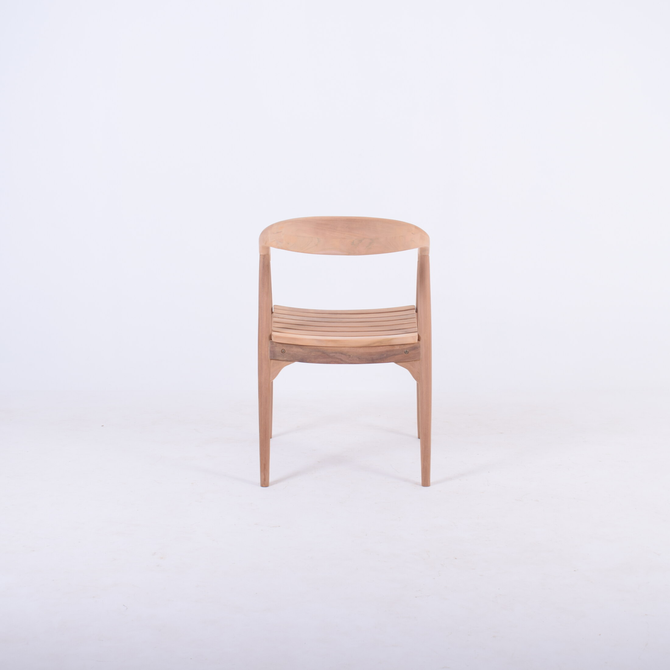 OZZIE DINING ARM CHAIR (SLAT) OZZIE DINING ARM CHAIR (SLAT)