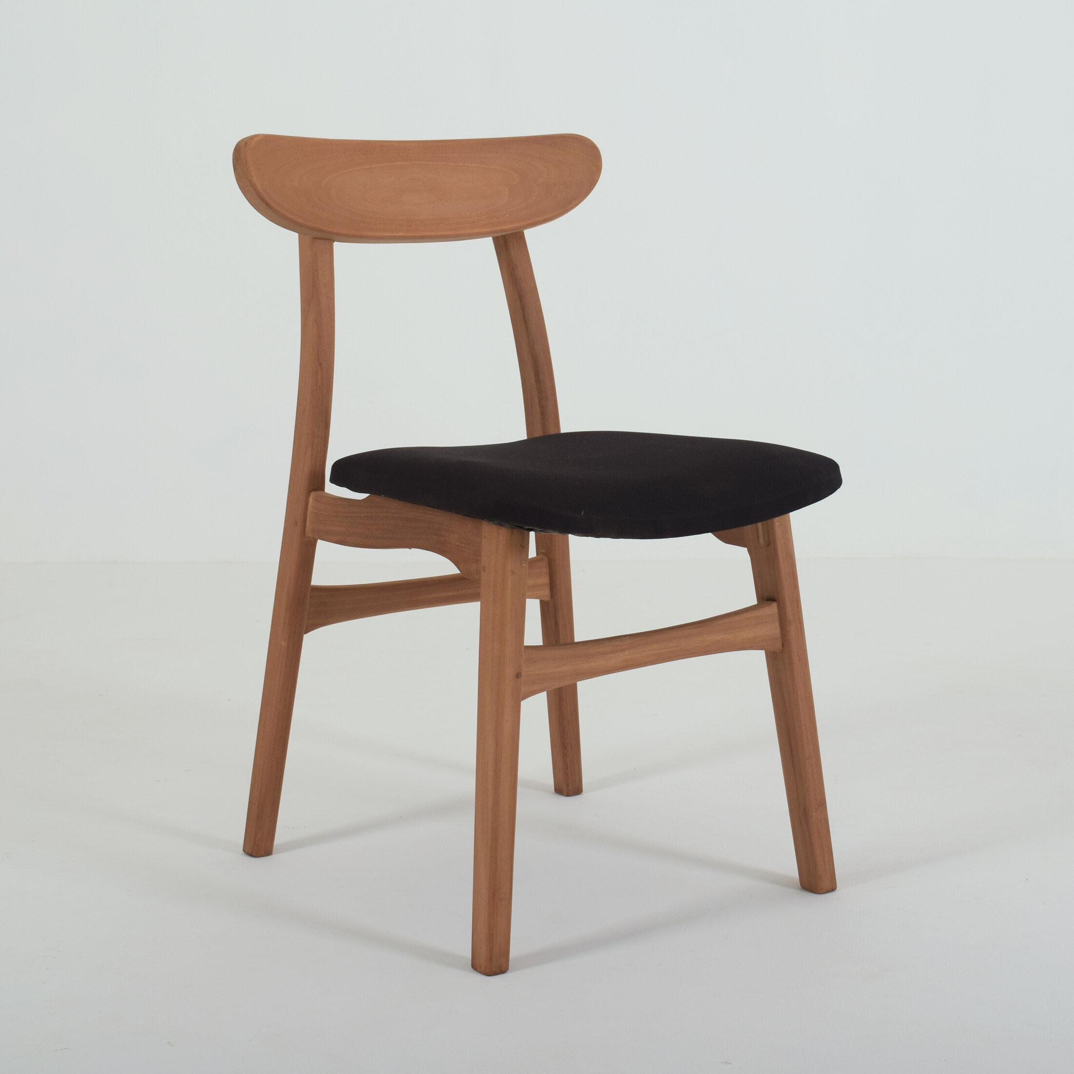 HENRY DINING CHAIR CUSHION HENRY DINING CHAIR CUSHION