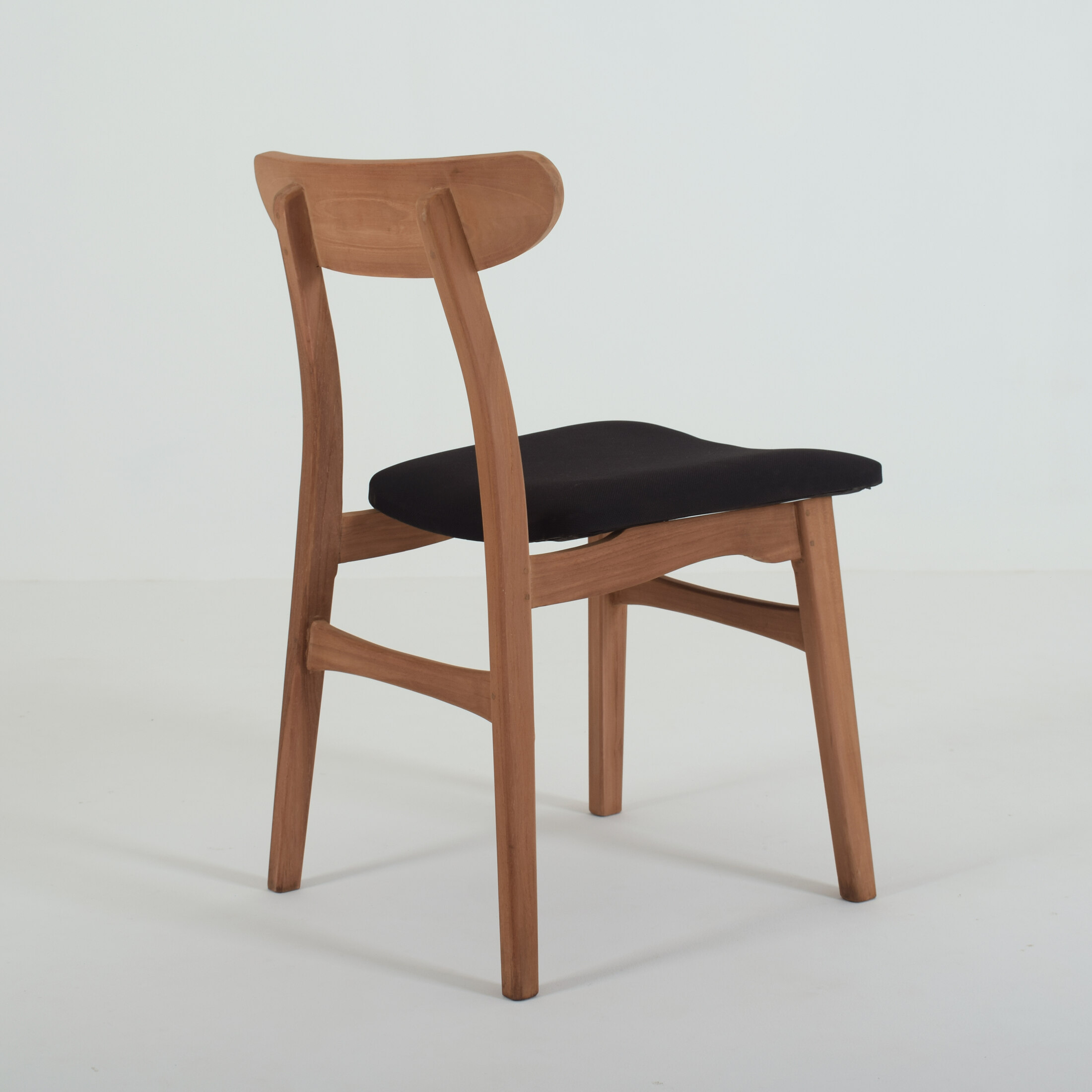 HENRY DINING CHAIR CUSHION HENRY DINING CHAIR CUSHION