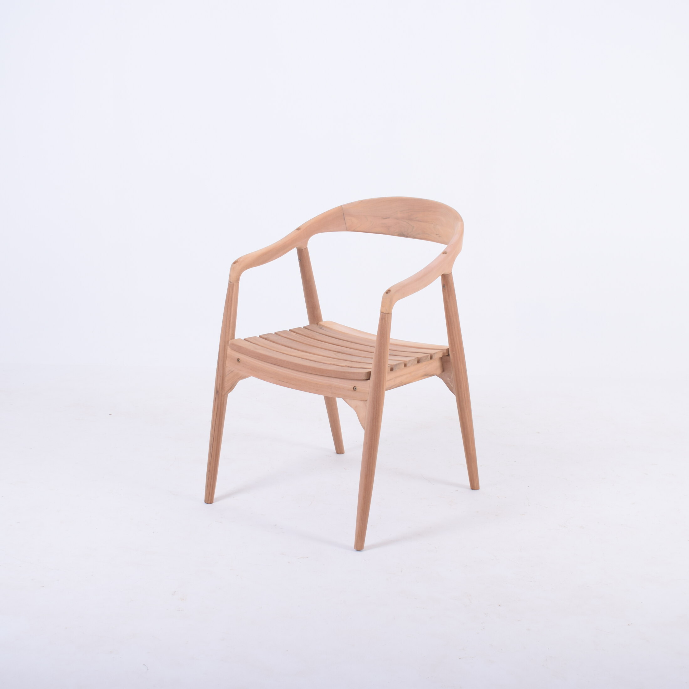 OZZIE DINING ARM CHAIR (SLAT) OZZIE DINING ARM CHAIR (SLAT)