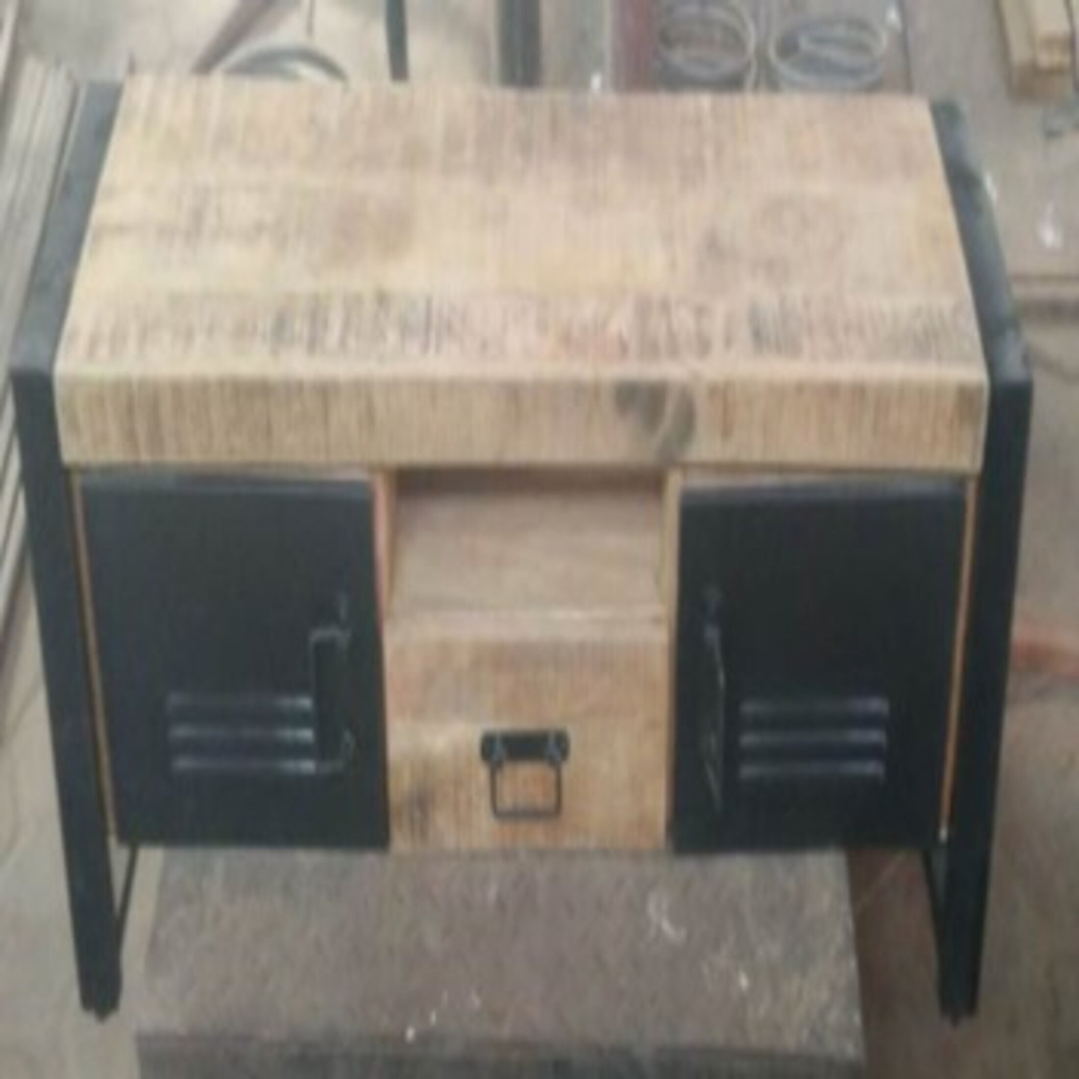 TV Schrank Mangoholz