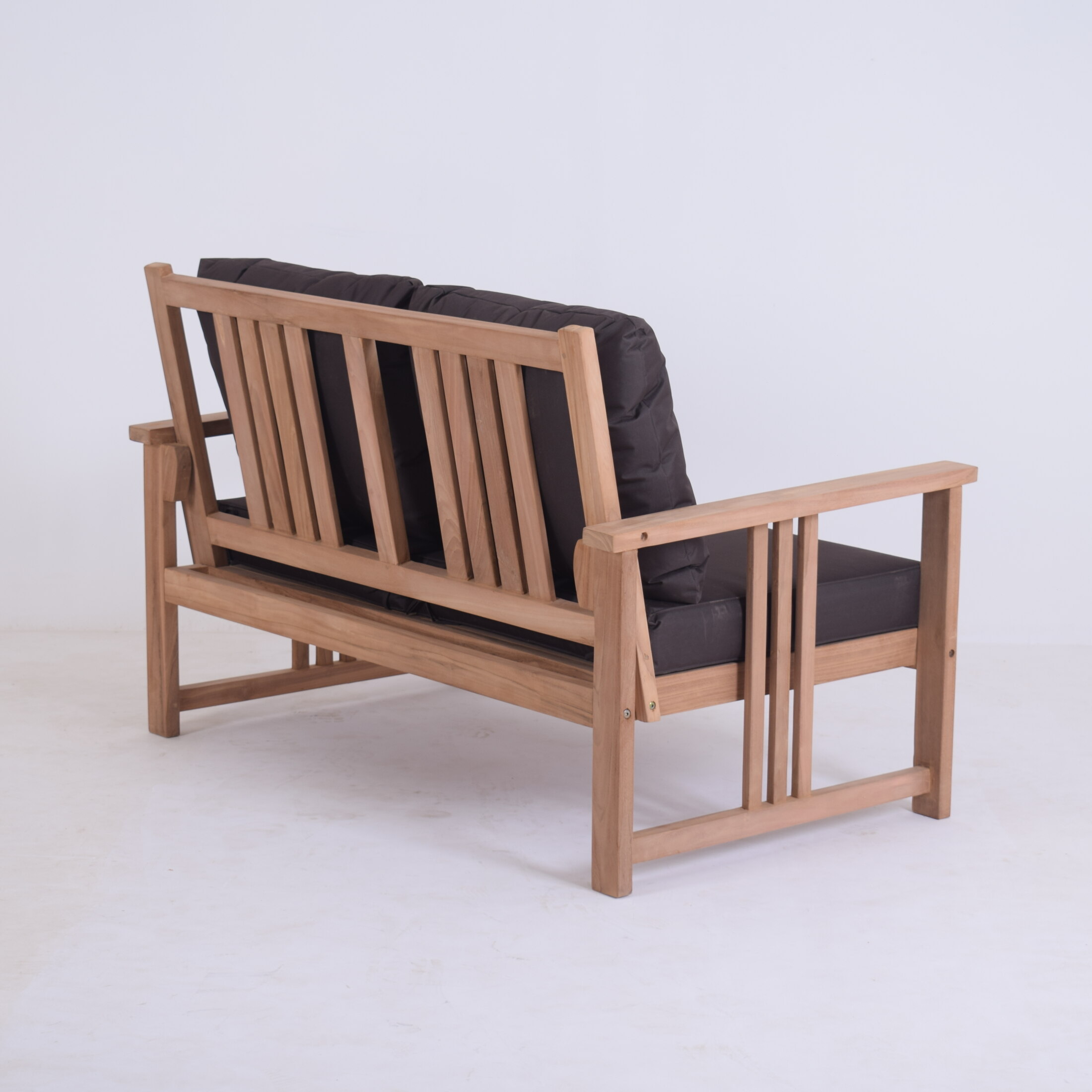 SWEDIA DEEP SEATING 2 SEATER W CUSHION SWEDIA DEEP SEATING 2 SEATER W CUSHION