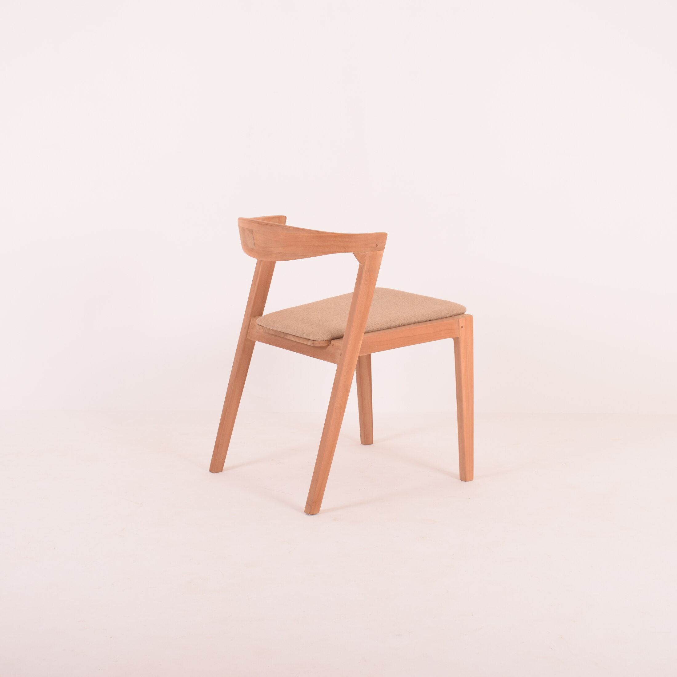 SALTON DINING CHAIR CUSHION SALTON DINING CHAIR CUSHION