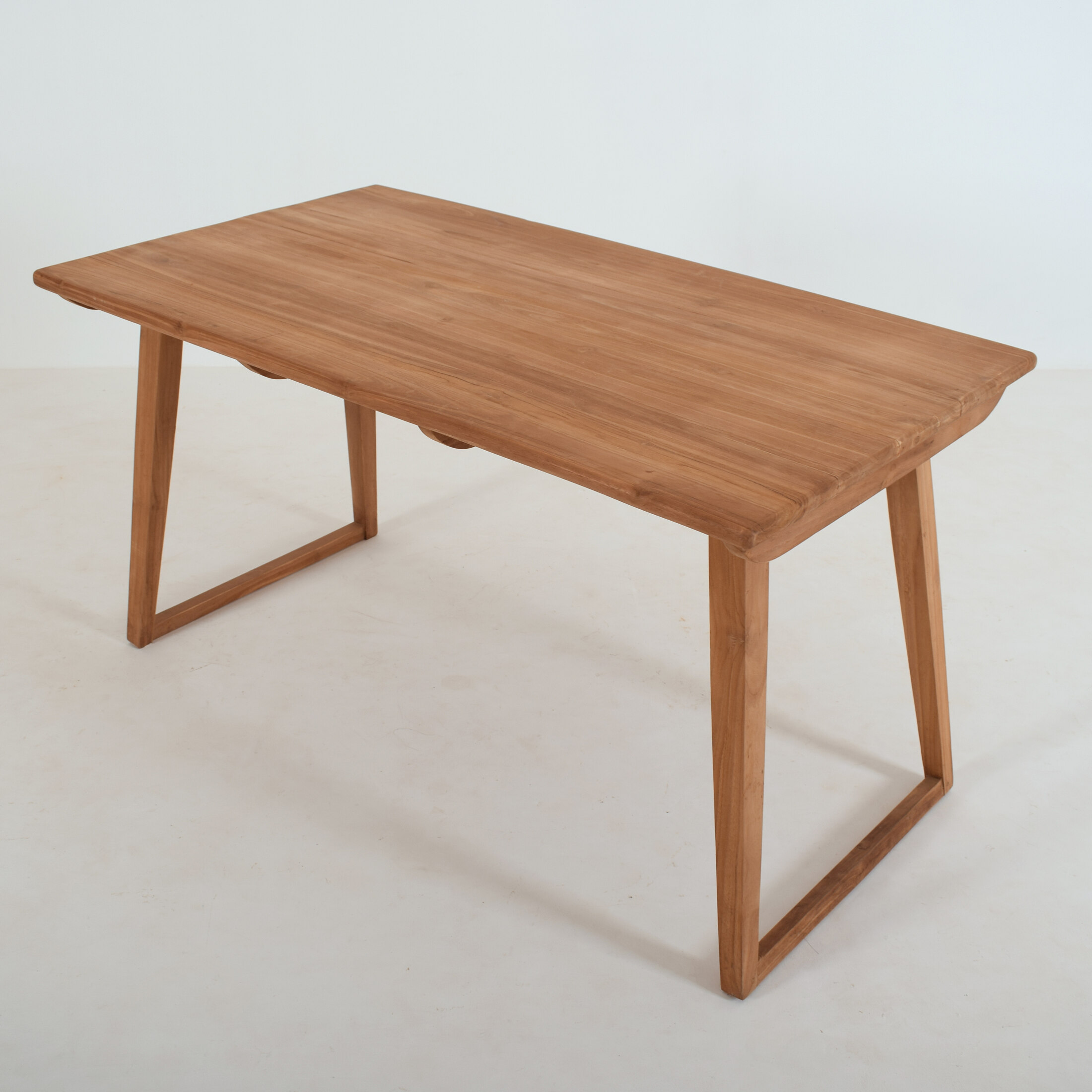 Esstische T-049C Esstische T-049C