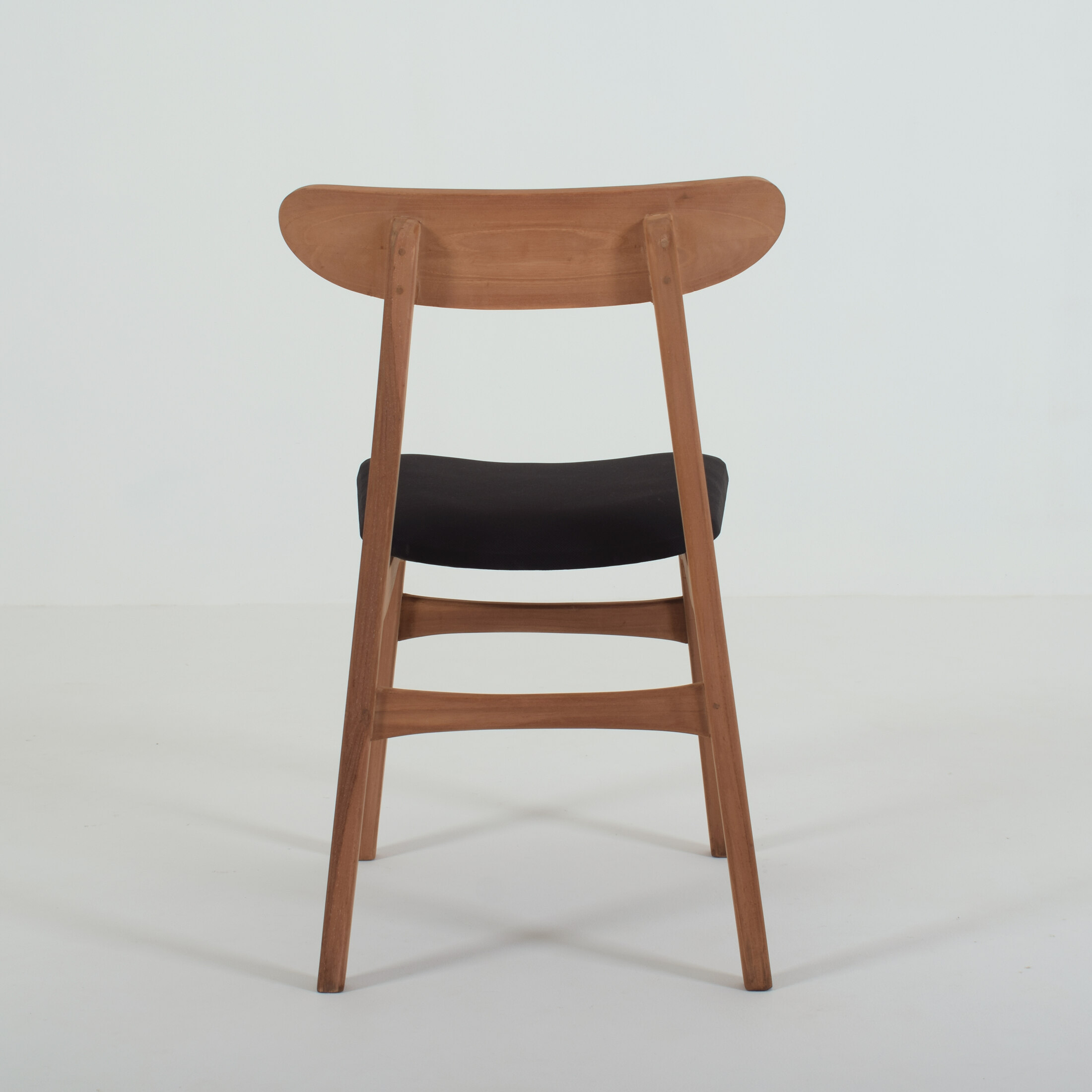 HENRY DINING CHAIR CUSHION HENRY DINING CHAIR CUSHION