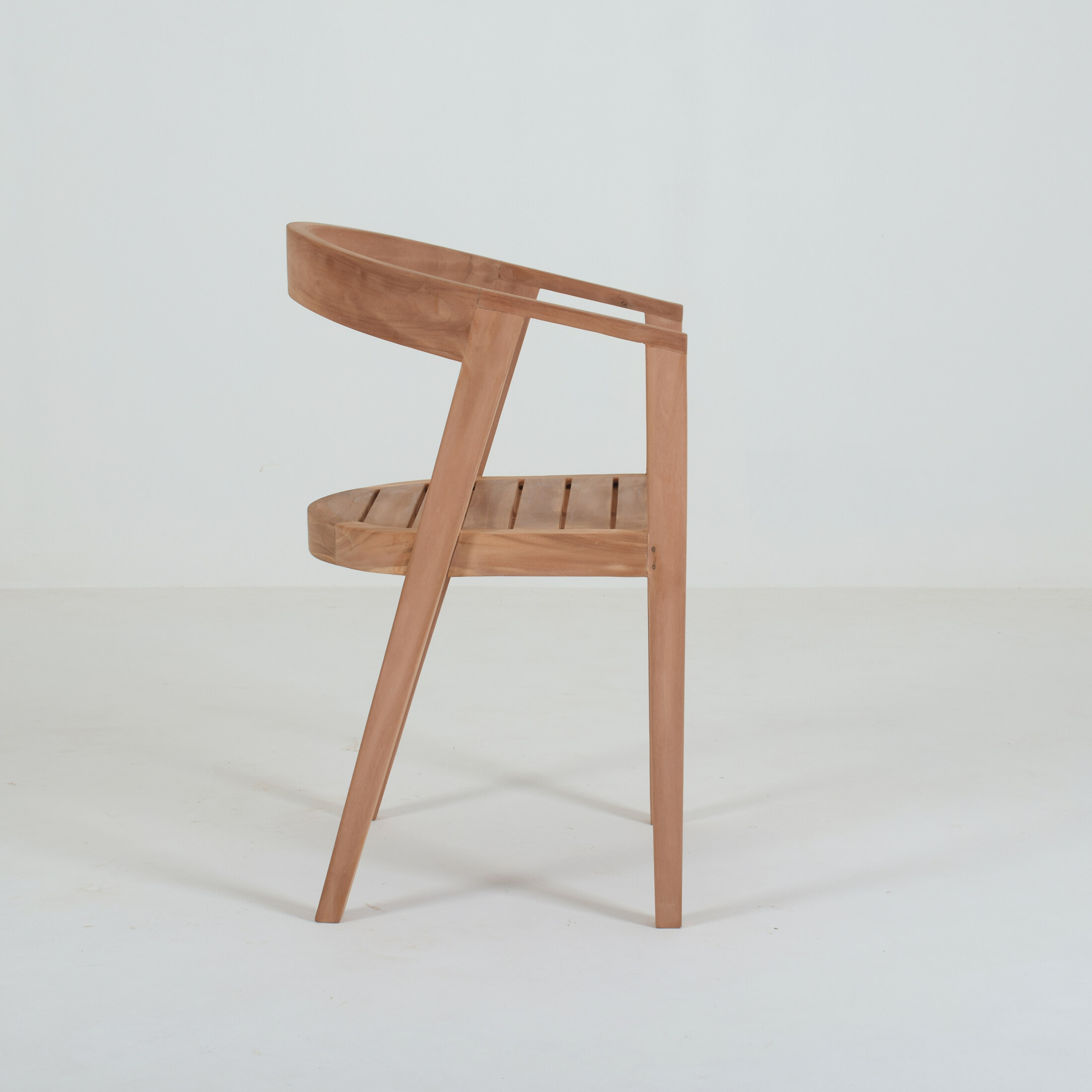DHIRA CHAIR DHIRA CHAIR